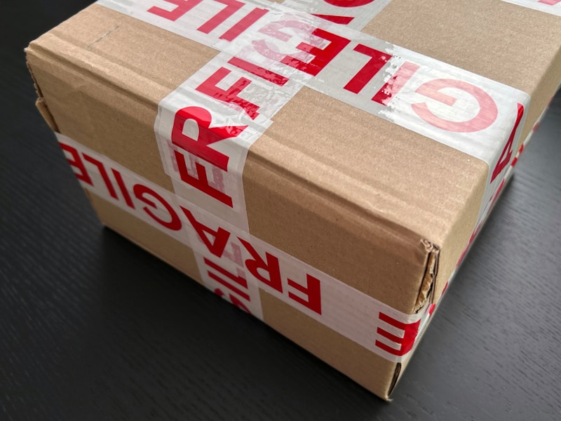 Fragile-Marked Tape, 2 in x 100 m, 6-pack
